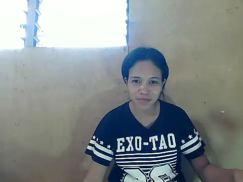 PinaySkinnyGirl's Live XXX Chat