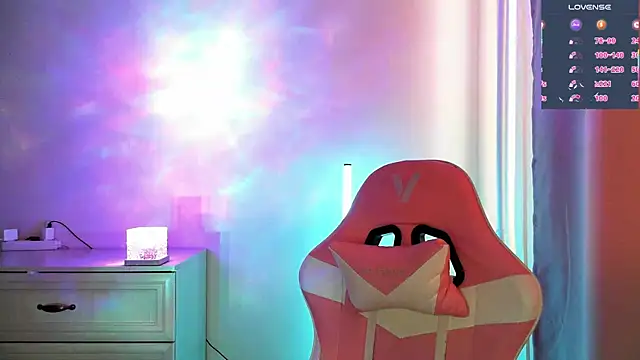 eskatmi 现场XXX聊天