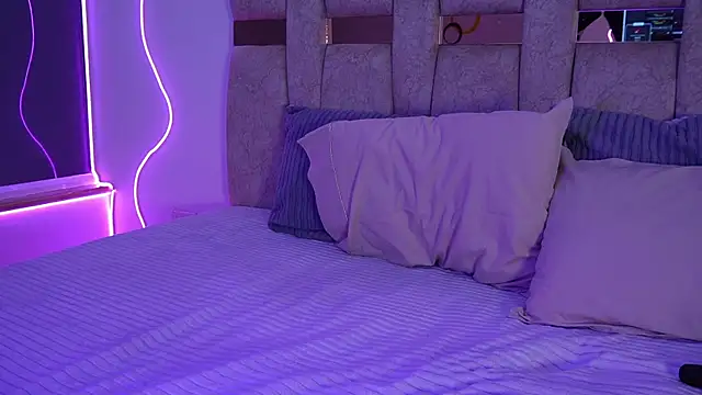 Chat +18 de Petitte_Mussa ao vivo