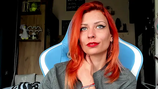 karo123421: απευθείας συνομιλία ΧΧΧ