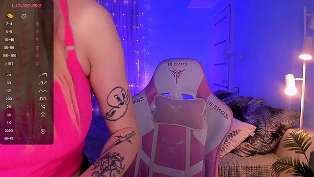 AnyaTaylor_'s Live XXX Chat