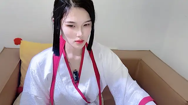 T-TeaR: онлайн-секс-чат