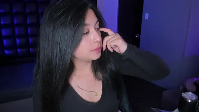 MelodySweett: онлайн-секс-чат