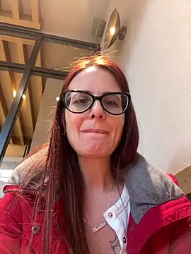 NataKitten Adlı Modelin Canlı XXX Sohbeti