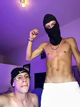 santiago_cutex's Webcam Show