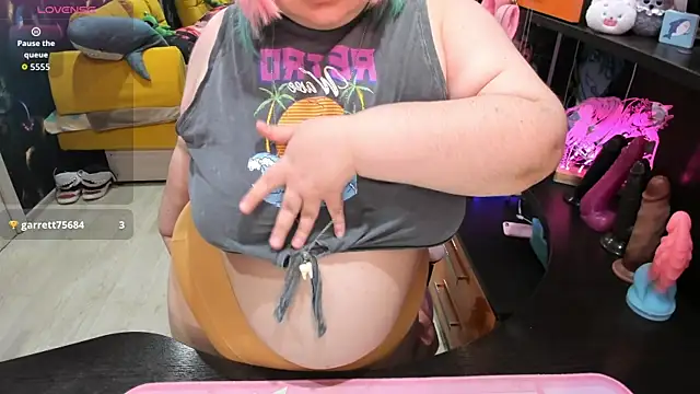 Softie_Sofy Live XXX-Chat