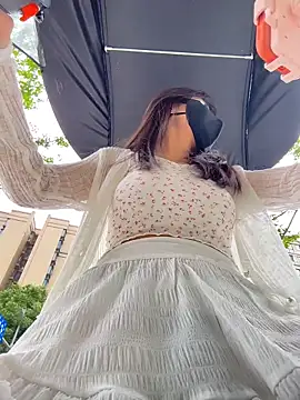 Chatroom XXX en direct de Carlin-yiyi