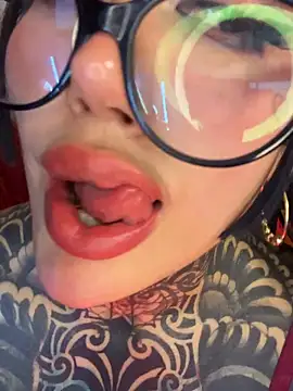 Musedreams live XXX chat