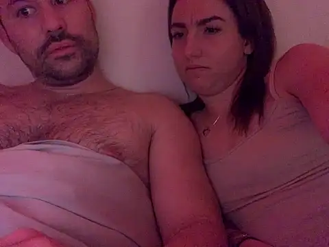 peachessixnine Show in webcam