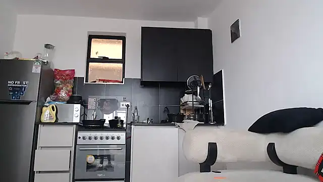 CurvyGlass Chat XXX live