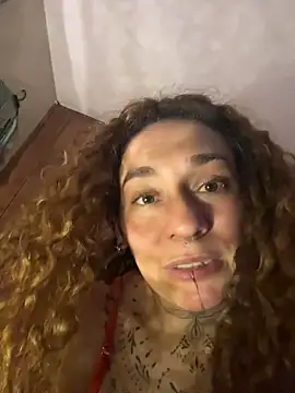 Laguertha__ 라이브 XXX 채팅