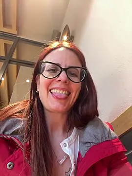 دردشة NataKitten الجنسية المباشرة