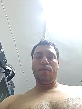 mago_vive Show in webcam