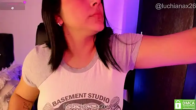 دردشة lucy26_ الجنسية المباشرة