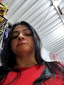 Linda_Lars Chat XXX in diretta