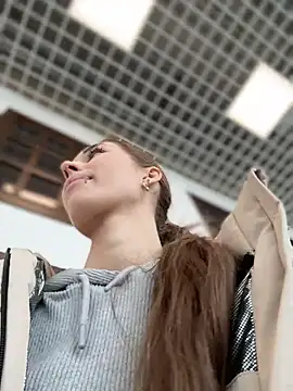 Charming_Ritta élő XXX-chatje