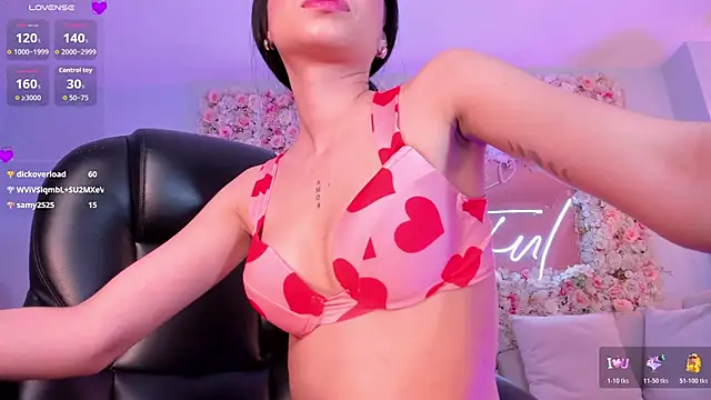 Онлайн чат XXX BellaConnorX