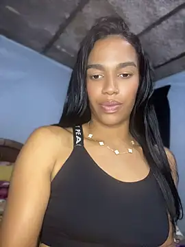 Chatroom XXX en direct de FlorSalvaje_