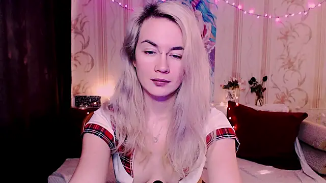 xxxcharismaaa's Live XXX Chat