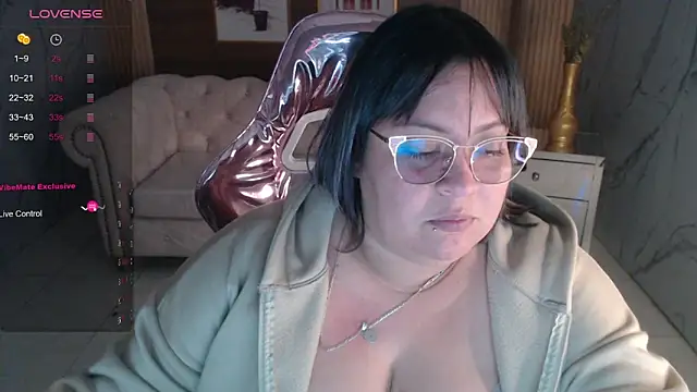 XXX chat uživo modela Astrid1_s