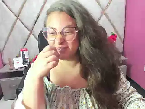 Sarah_Boobs_ Live XXX Chat