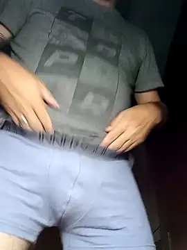 Reload_033 webkamerás műsora