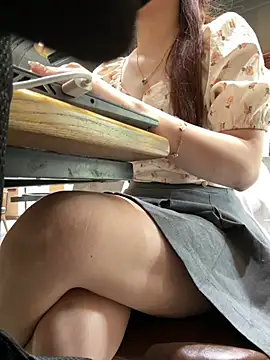 Lina-Xuka81's Live XXX Chat