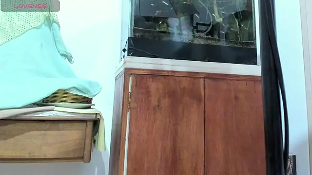 Mishell_Bons Chat XXX live