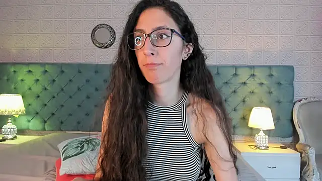 GirafMusic's Live XXX Chat