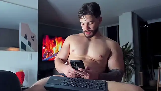 Valenthino_Salvatore Webcam show