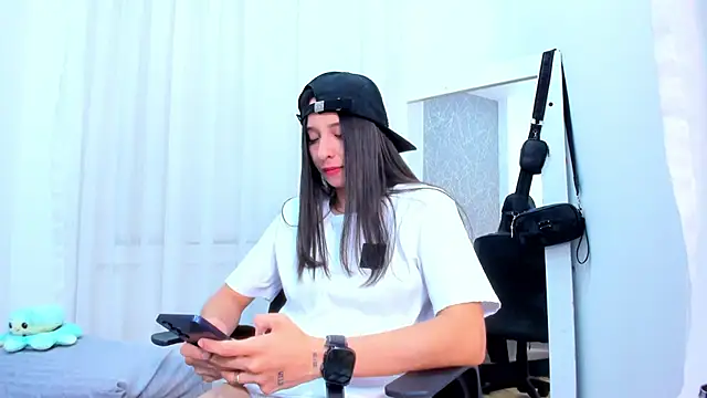 ViictoriiaSaenz 라이브 XXX 채팅