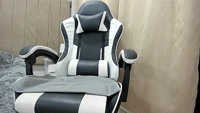 pipe_hot04 Show Webcam