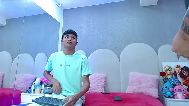 party_duo_playboy: διαδικτυακό σόου στην κάμερα