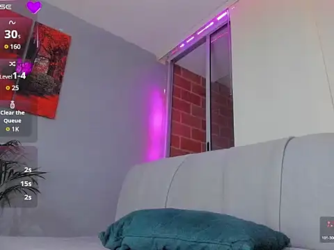 IzamarQueen1's Webcam Show