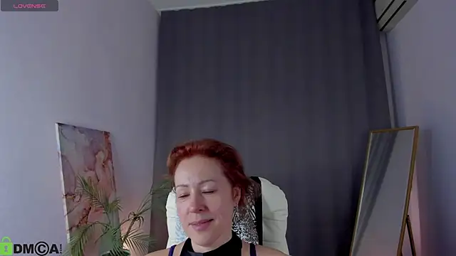 Živý XXX chat LeticiaRomano