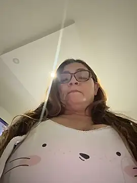 ANTONELLA_VIOLETA_のライブXXXチャット