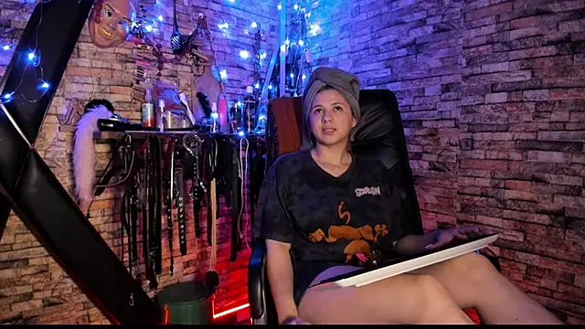 Liltildeman_moonのライブXXXチャット