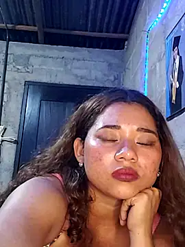 Violethroos' Live XXX Chat