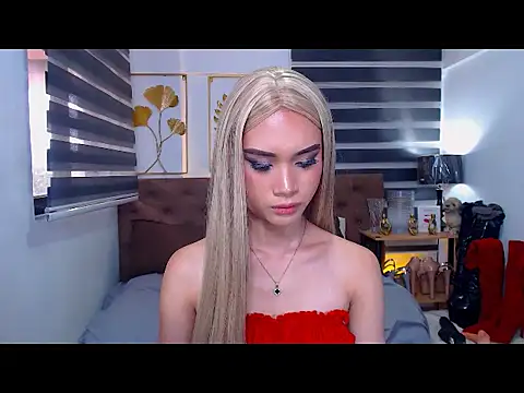 JuicyCockThea – Naživo XXX chat