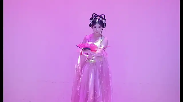 ATY-1315 Adlı Modelin Canlı XXX Sohbeti