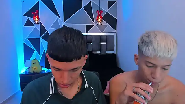 Juan_Nd_Steven 在線直播表演