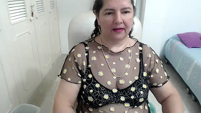 leonela_69 Live XXX-Chat