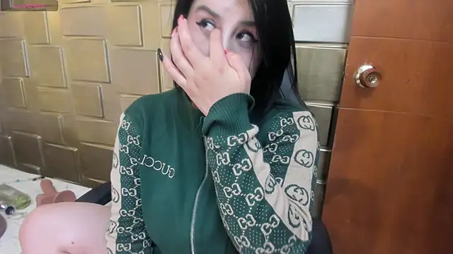 Nara_belen – Naživo XXX chat