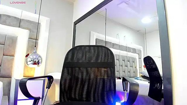 NohaBrooks 网络视讯表演