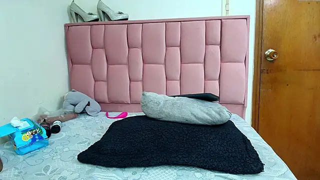 victoria_aphril Chat XXX in diretta