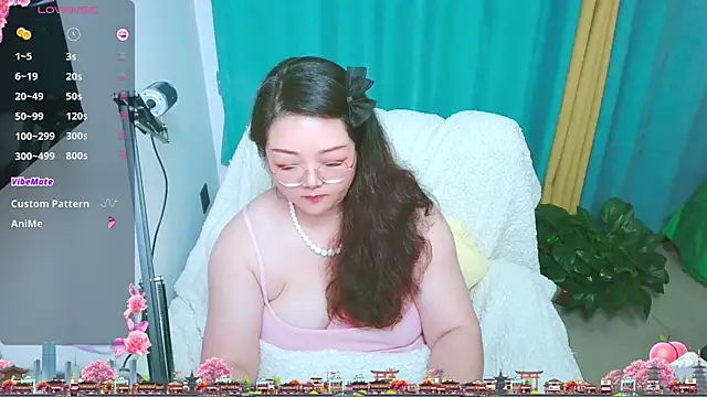 Chat XXX en directo de AngelwithEcup