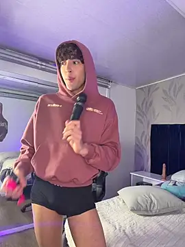 XXX chat uživo modela MatthewMoore_