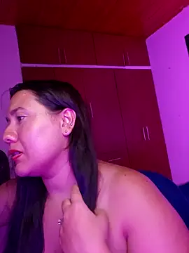 XXX chat uživo modela Blushing_Katy