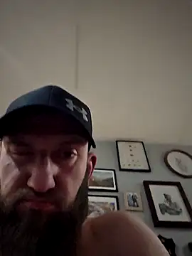 Icebearsticlese élő XXX-chatje