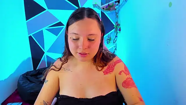 แชท XXX สดของ little_emma0